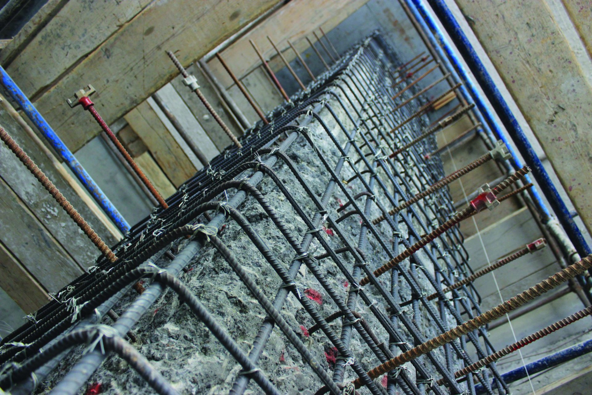 Deprem Risk Değerlendirmesi ve Yapı Güçlendirme